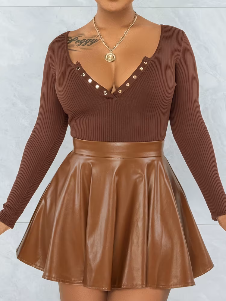 Versatile A-Line Mini Skirt with a Circular Hem for Autumn and Winter