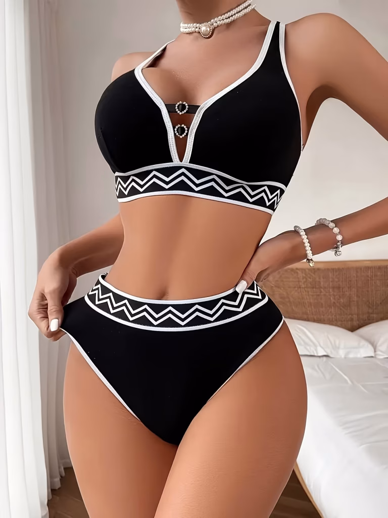 Bikini Set Bra and Panty Full-Body Matching Amazing Low-Rise