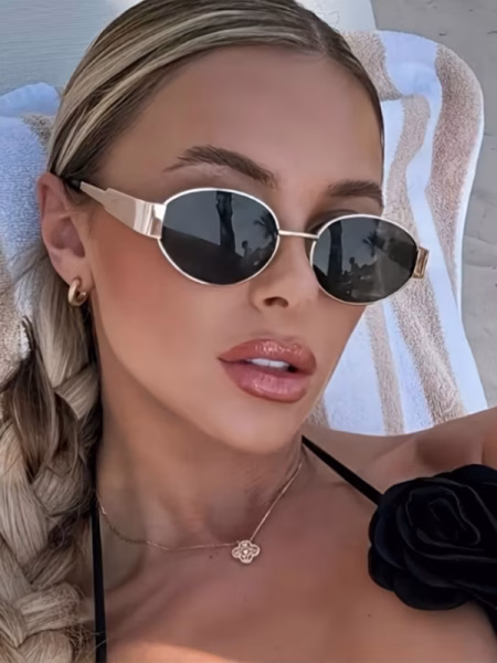 A Pair of Elegant Women Glasses with a Golden Rim – Oval Frame, Metal Hinges, Suitable for Both Casual And Formal Occasions – a Refined Accessory for Parties And Offices, Featuring a Trendy Design, Durable Materials, And a Chic Style