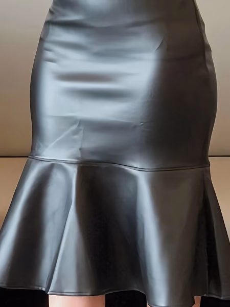 Ruffled Elegant Women Skirt Matte Black High‑Waisted Silhouette - Black, S